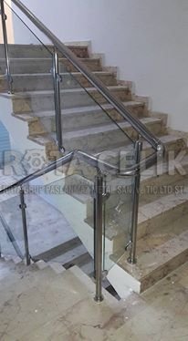 Stainless glass and spider railing