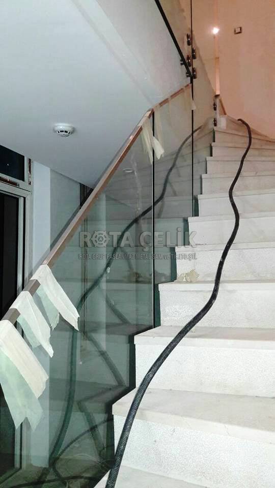 Stainless glass and spider railing