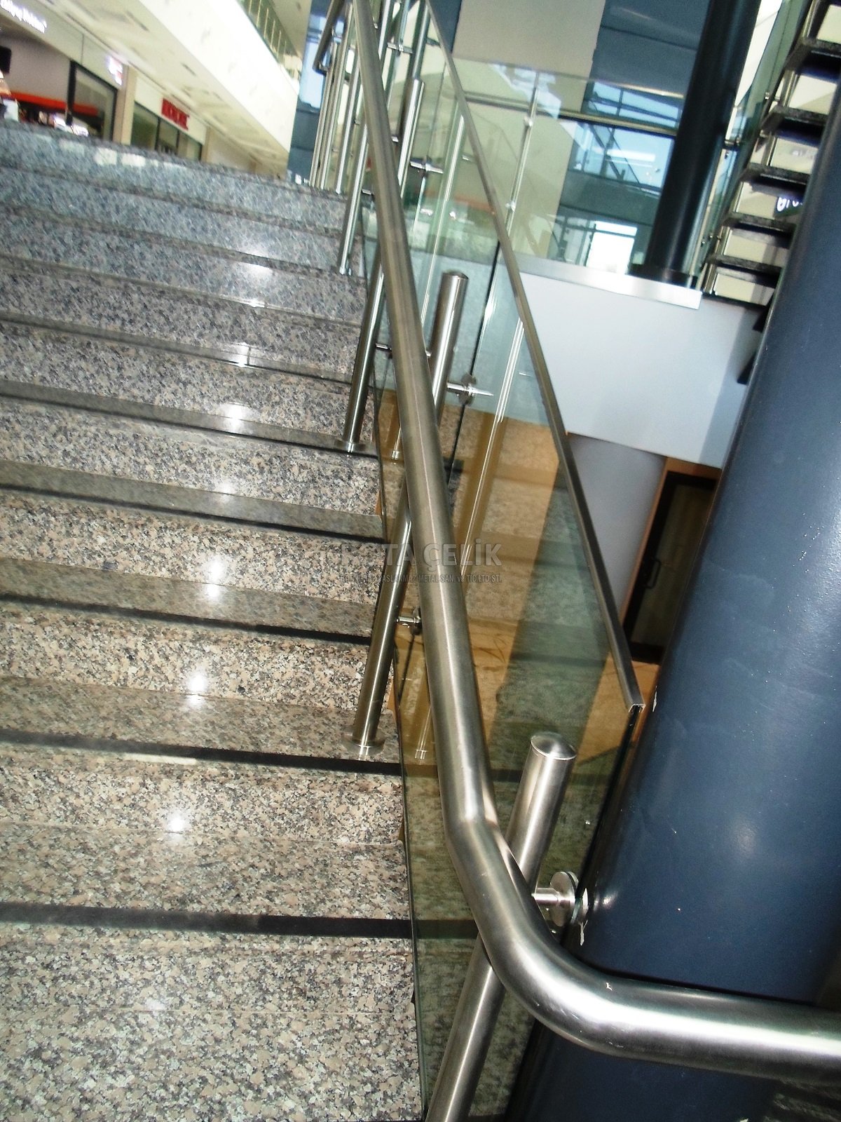 Stainless glass and spider railing