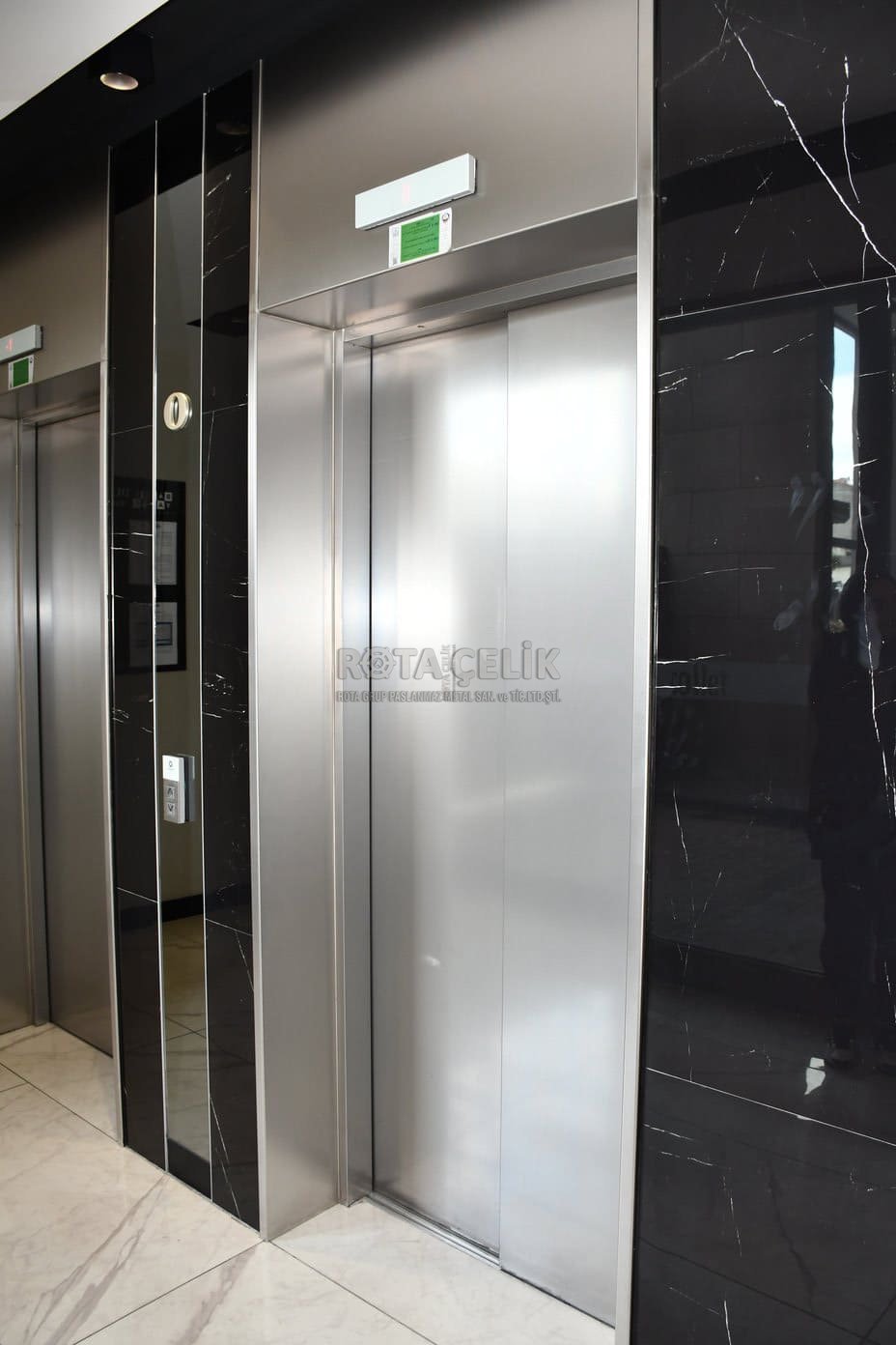 Stainless lift jambs
