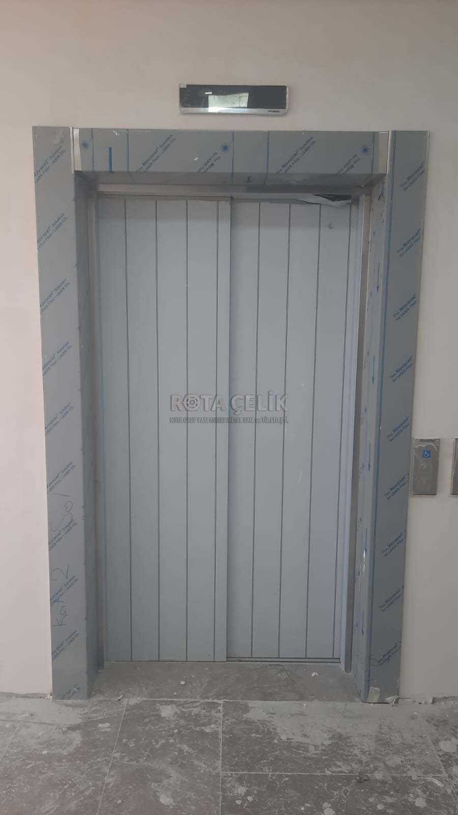Stainless lift jambs